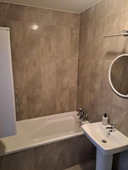 Przytulne Mieszkanie Z Miejscem Parkingowym Apartament *